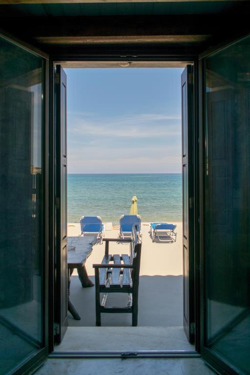 Volakas Beachfront Suites 레팀노 외부 사진