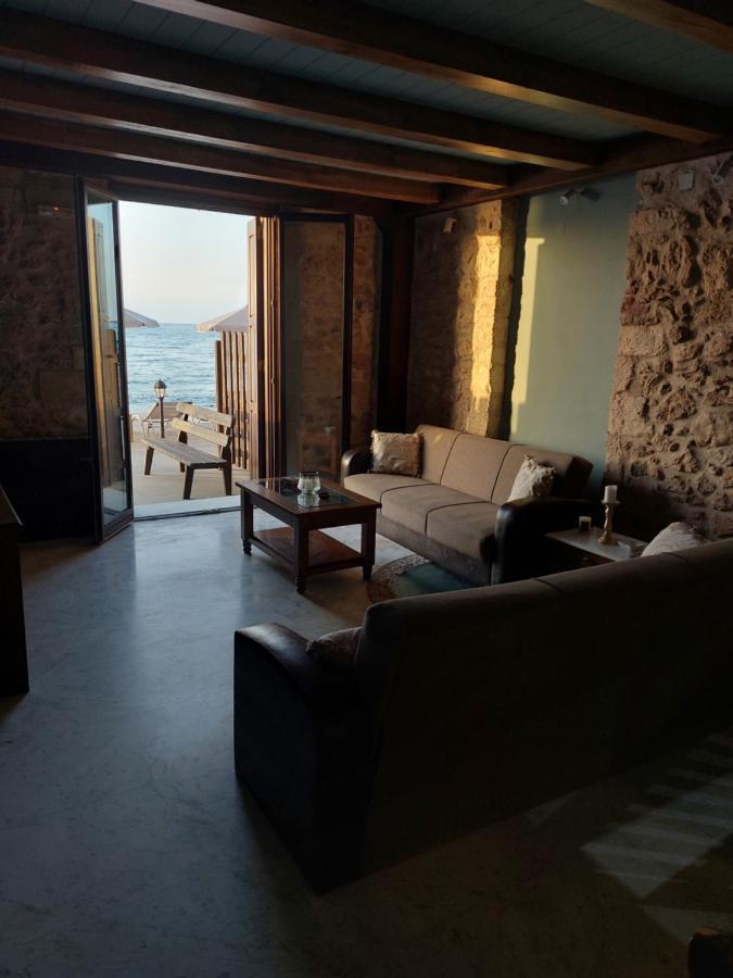 Volakas Beachfront Suites 레팀노 외부 사진
