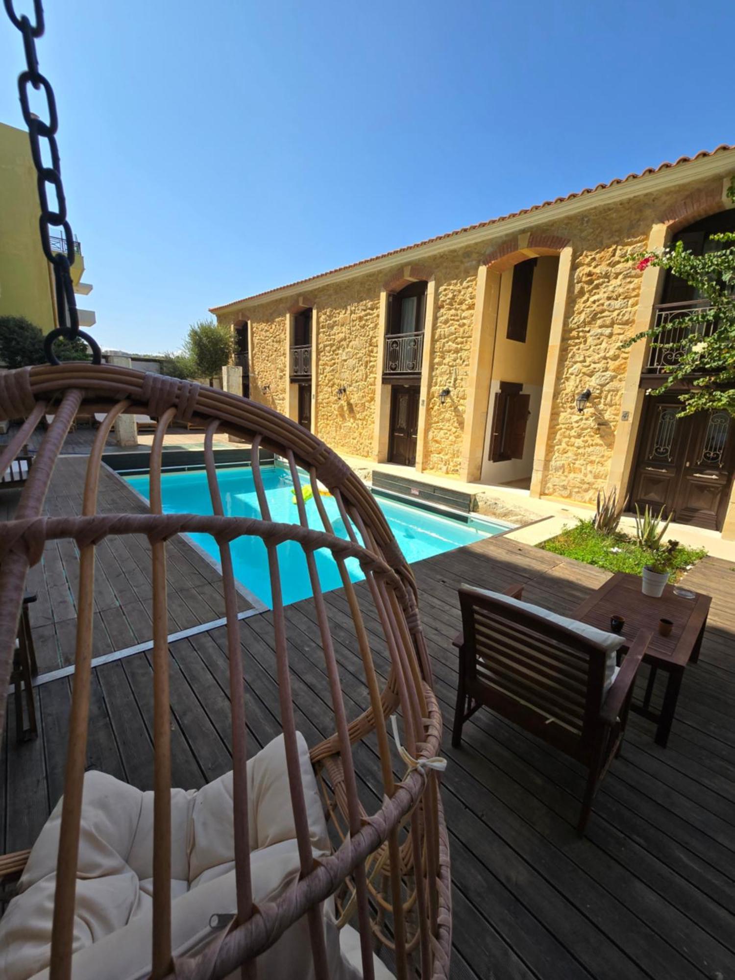 Volakas Beachfront Suites 레팀노 외부 사진
