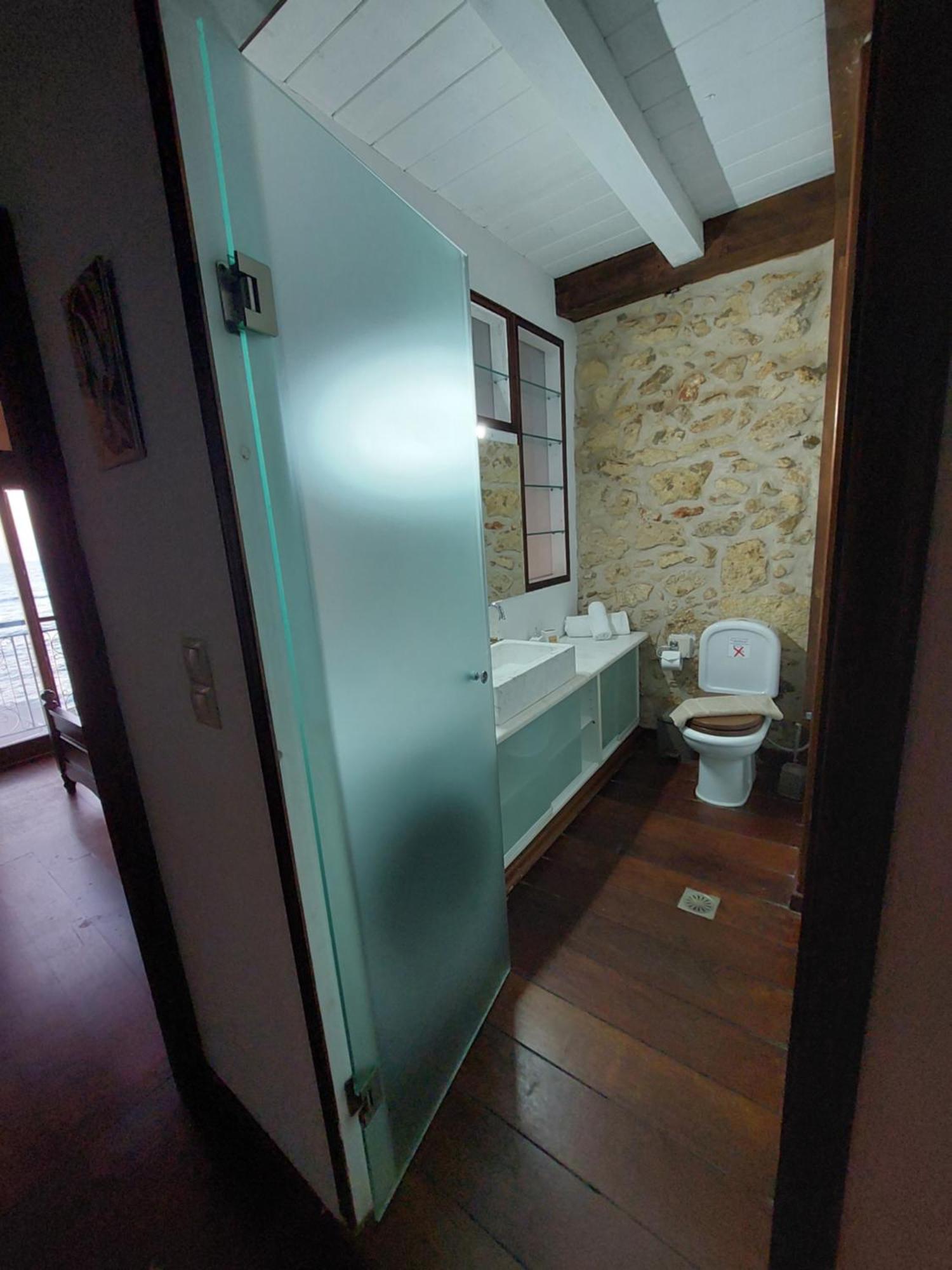 Volakas Beachfront Suites 레팀노 외부 사진